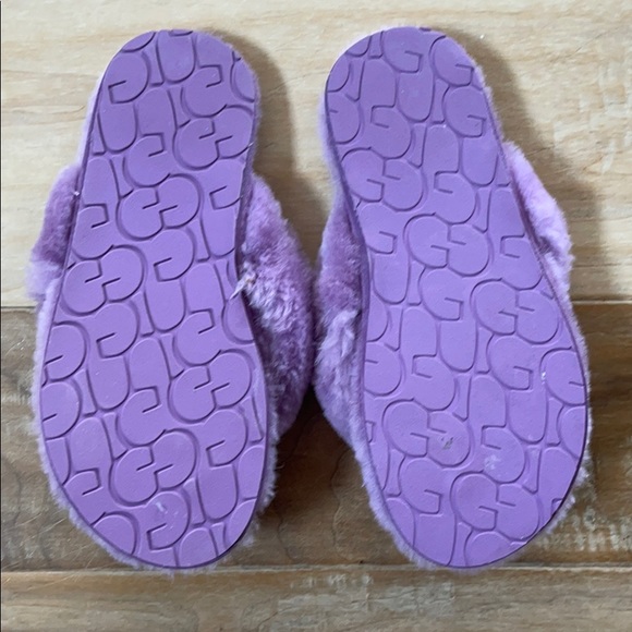 EEUC ladies size 5 UGG slipper flip flop - Picture 2 of 4